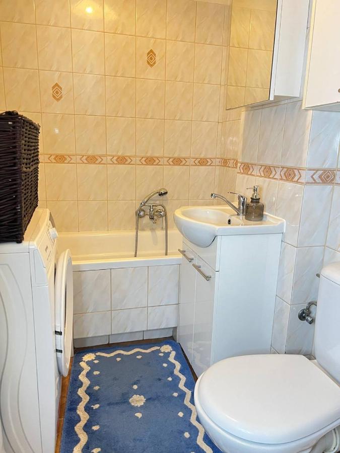 Grzybowska Rooms Warschau Exterior foto